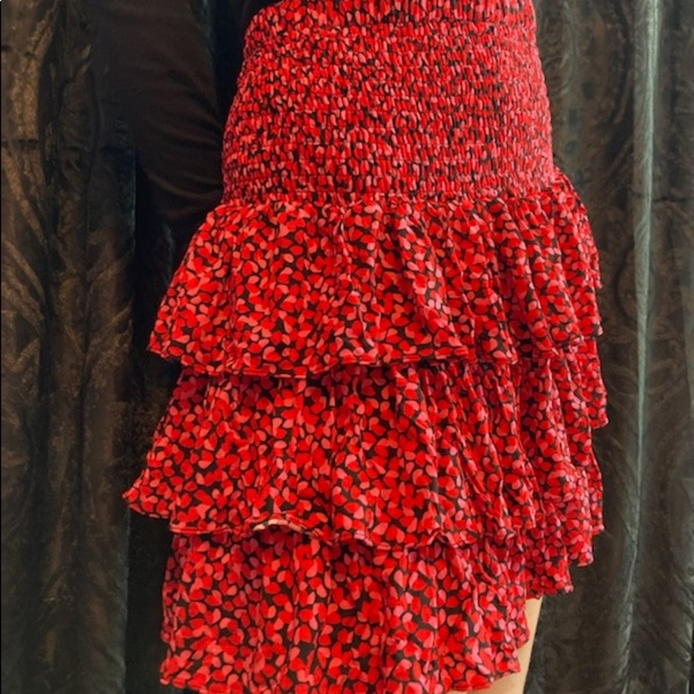 Never worn Calvin Klein layered skirt
